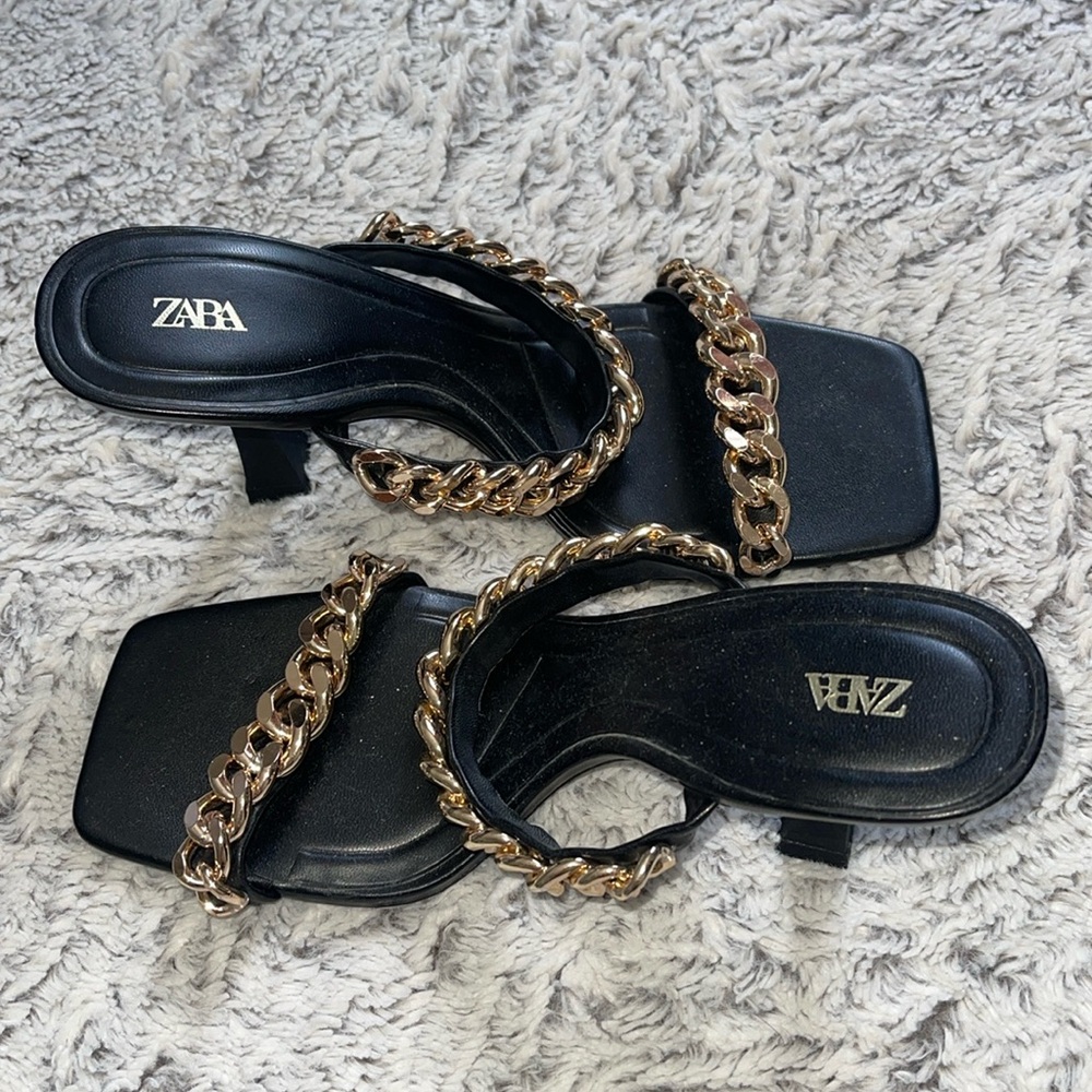 Zara black sandal with gold chain sandals… size 7 good condition worn few times.